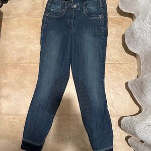 Size 28 regular Ariat Jean Breeches that were worn one time!